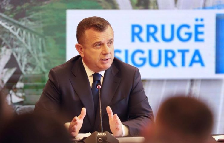 “40% më shumë turistë se në 2023”, Balla: Ka nisur zbatimi i planit kombëtar për një sezon të qetë