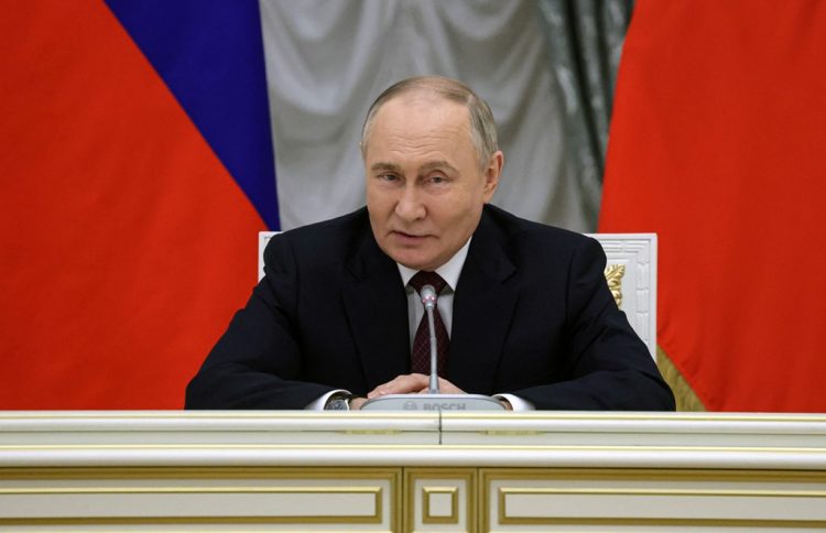 Lufta në Ukrainë/ Putin: Trupat ruse po avancojnë çdo ditë 