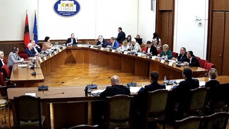 Debati në TIMS/ Naço: S’pranoj ekspertë që merren me politikë. Baçi: I kemi zgjedhur bashkë, prandaj…