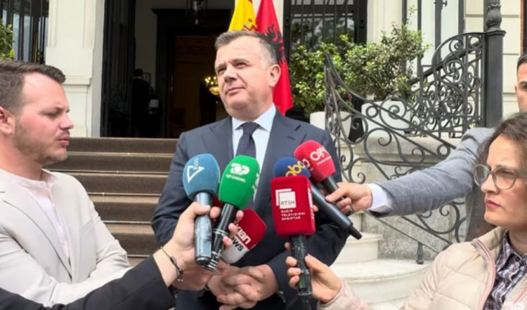 Megaoperacioni i SPAK dhe Policisë së Shtetit/Balla përshëndet aksionin nga Spanja: Ka ardhur koha për t’i dhënë fund… 