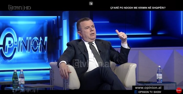 “Nëse do të ishit Taulant Balla i 2013-ës, kujt do t’i kërkonit dorëheqjen?”, gazetari Koka pyet ministrin e Brendshëm