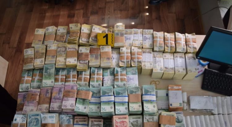 Çfarë do të bëhet me paratë e marra nga institucionet serbe në veri?