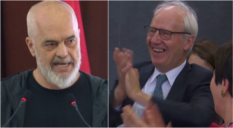 “Amanet Bardhin!” Rama batuta me rektorin e Universitetit BOKU-u: U bëtë heroi ynë, kur të takosh Shën Pjetrin në botën e përtejme do të thotë… 