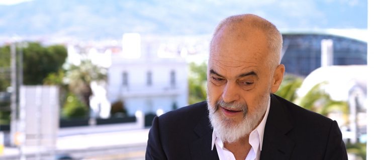 2 mijë vetë nga Shqipëria me autobusë drejt Athinës? Rama u kthen përgjigje mediave greke