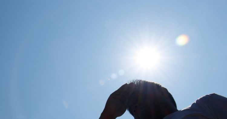 Çfarë është goditja nga dielli? Ja si të mbrohemi
