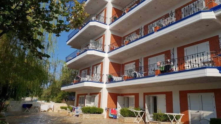 EMRAT/ Kush është 31-vjeçari i vrarë në Dhërmi dhe autori i ngjarjes