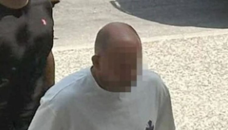 10 muaj burg për 41-vjeçarin shqiptar që përplasi ish-gruan me makinë dhe e kërcënoi se do ta vriste. Zbardhet dëshmia e tij