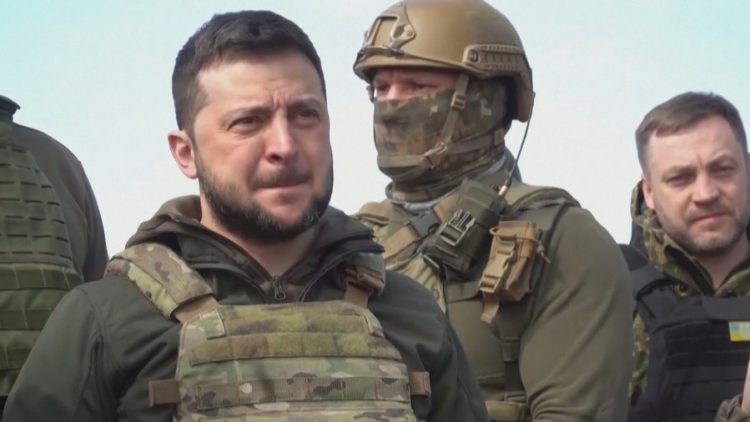 Ukraina godet me dron një fshat rus, mes viktimave dy fëmijë. Moska liron 10 civilë