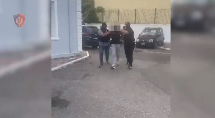 I gjykuar në Spanjë për trafik narkotikësh, arrestohet 28-vjeçari në Lezhë
