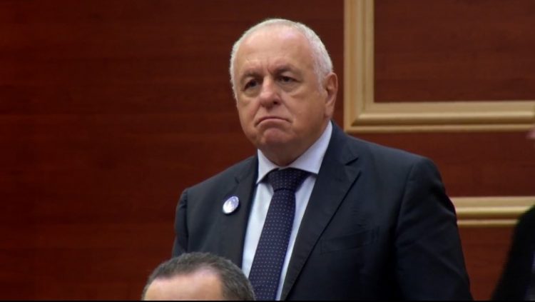 Shehu kërkon futjen e Berishës te grupi i PD-së/ Felaj: Nuk e përcakton Kuvendi, por partia