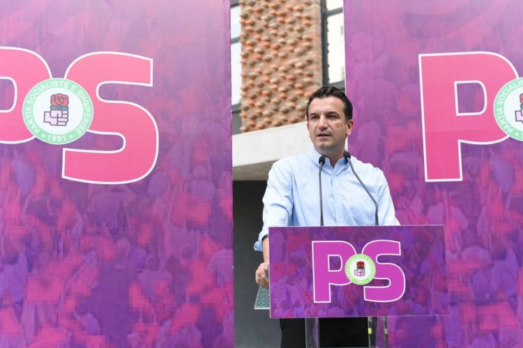 Veliaj: Me vulë, pa vulë, 2-3 lugetër si Saliu dhe Meta djegin ende goma për të shkatërruar Shqipërinë”