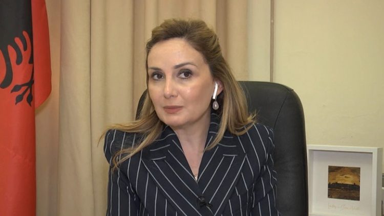 Taksa për profesionistët e lira, Tabaku: Antikushtetuese, qeveria socialiste ka ndryshuar 23 herë ligjin