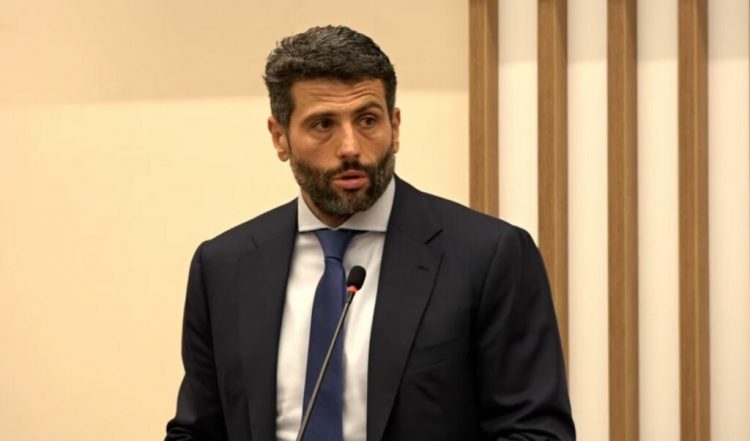 Aleksandar Shapiç rizgjidhet kryetar i Beogradit