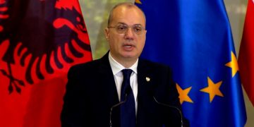 Zgjedhjet lokale në Preshevë dhe Bujanoc, ministri Hasani: Përshëndes pjesëmarrjen e partive shqiptare