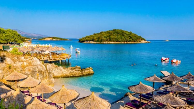 “City Magazine”: Shqipëria, ideale për pushime të lira