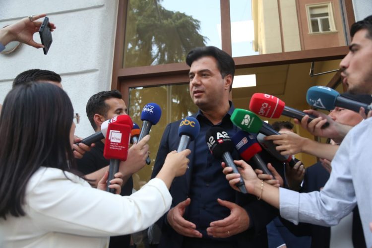 Përfundon mbledhja me strukturat partiake, Basha: Nuk kemi përfunduar…