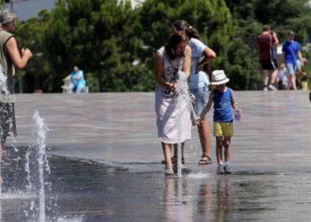 Temperatura deri në 43 gradë, Shqipëria do të mbërthehet nga i nxehti afrikan këtë javë 