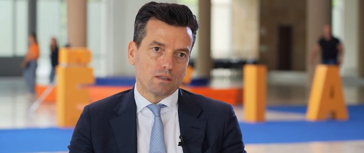 A do ta dobësojë partia e tij opozitën e sotme? Ja si përgjigjet Agron Shehaj