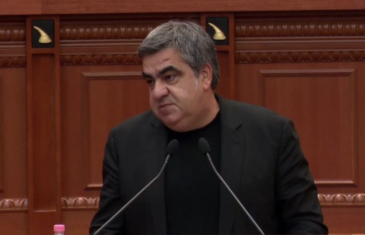 “Qeveria injoron rekomandimet e UNESCO-s”, Zhupa interpelancë me ministrin, Gonxhja: Pjesë e projekteve dhe ekspertiza shqiptare