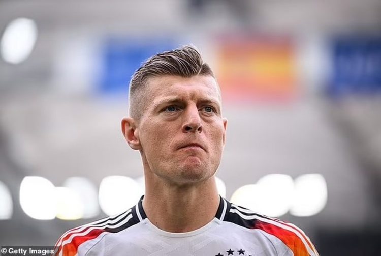 “Vajza ime, më e sigurt në Spanjë”. Toni Kroos: Emigracioni në Gjermani ka dalë jashtë kontrollit