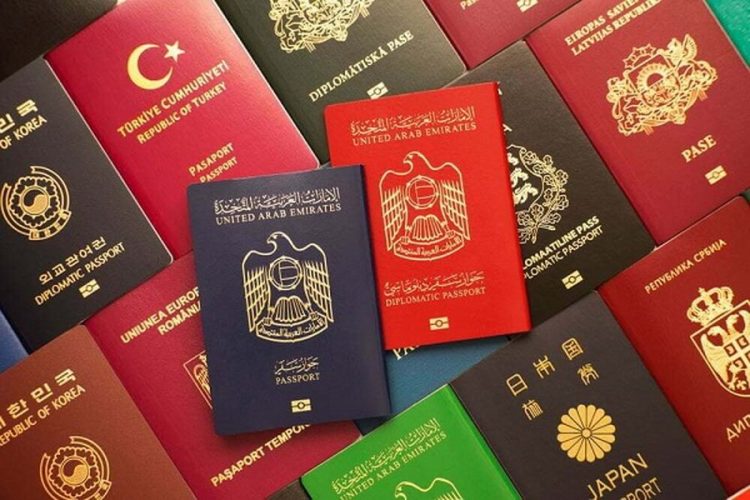 Pasaportat më të fuqishme në botë për vitin 2024, ku renditen Shqipëria dhe Kosova
