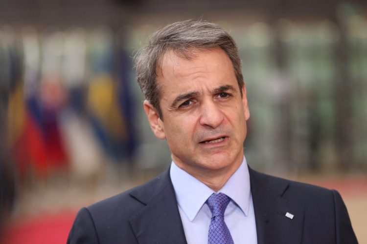 Në samitin e NATO-s, Mitsotakis flet për shkeljen e Marrëveshjes së Prespës