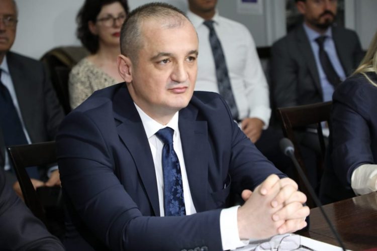 Raportimi i KLSH në Kuvend “mbahet peng” nga Komisioni i Ekonomisë