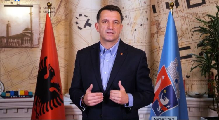 Veliaj: Së shpejti, dy hapësira të reja për varreza publike në Tiranë 
