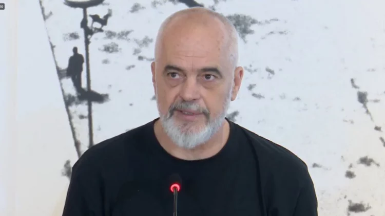 “Banorët hidh dhe ushtria pastro”, Rama: Ka ardhur koha të investojmë në rrugën e Komanit