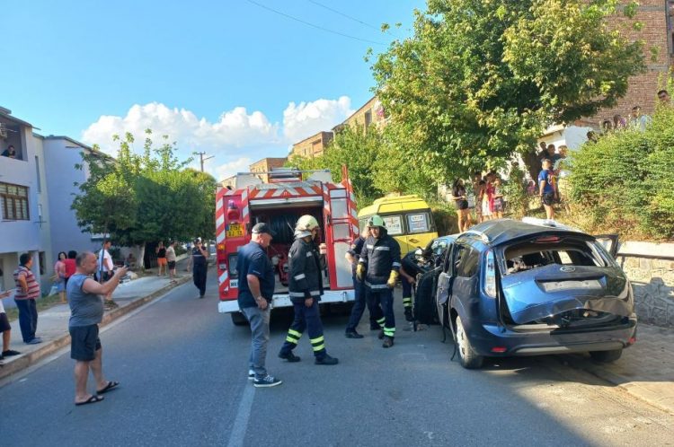 Shpërthen makina në Gramsh, plagosen 2 vëllezërit/ Dyshime për eksploziv