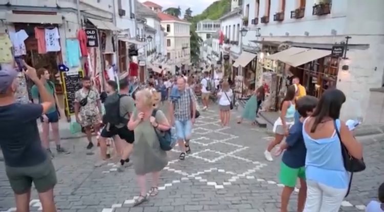 Gjirokastra, qyteti i çuditshëm europian, që i përket një ëndrre