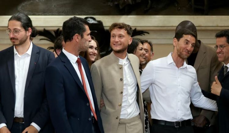 Kush do të bëhet kryeministër? Franca përballë paqartësive mbi formimin e qeverisë së re