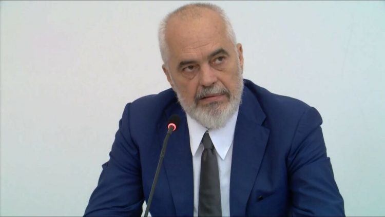 “Legjitime revolta e popullit”, Rama: Mjaftojnë 5 maskarenj si merimangat e Onkologjikut që mjekët të shihen me dyshim 