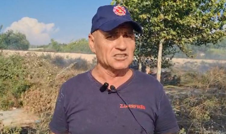 “Flakët 3-4 metra larg banesave”, shefi i zjarrfikësve për situatën në Lushnje: U ndjeva shumë ngushtë