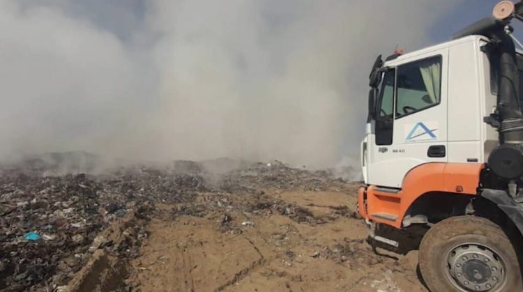 Shuhen zjarret te plehrat në Vlorë, në aksion u përfshinë edhe bizneset