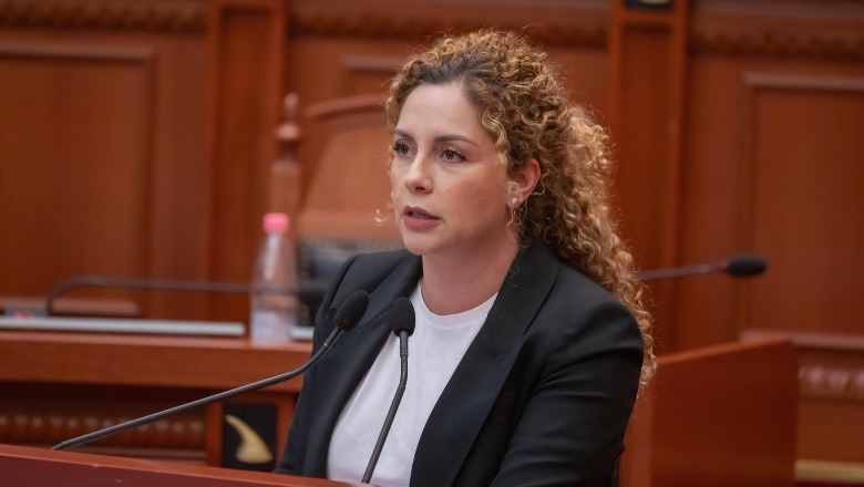 Mandati i deputetes Olta Xhaçka, më 27 gusht mblidhet jashtë sesionit Këshilli për Legjislacionin