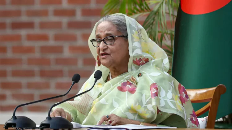Kryeministrja e Bangladeshit jep dorëheqjen, largohet nga vendi pas trazirave