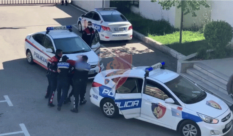 Sherr për parkingun, përfundon në spital 30 vjeçar