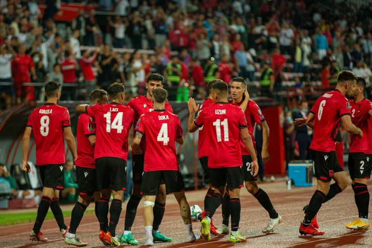 Liga e Kombeve/ Kuqezinjtë rikthehen në fushë, UEFA zbardh kalendarin e ndeshjeve