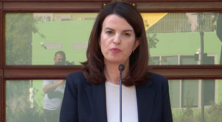 Miratohen ndryshimet në ligjin për Urdhrin e Mjekut/ Koçiu: Do ngrihet një regjistër publik për mjekët që punojnë edhe në privat