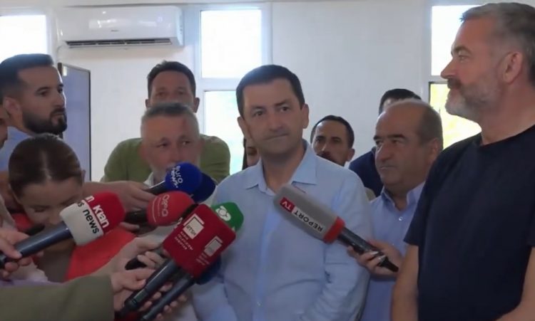“Sot fitoi Himara”/ Tavo reagon pas fitores: Gjikuria i mirëpritur si nënkryetar