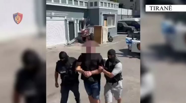 Me rekorde të shumta kriminale dhe rrezikshmëri të lartë shoqërore, arrestohet 30-vjeçari në Tiranë