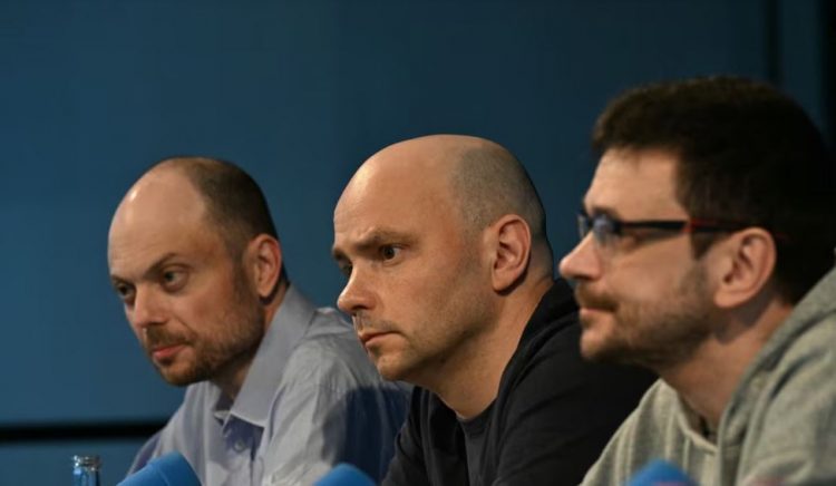 Aktivisti rus Pivovarov: Opozita ruse dhe ukrainasit kanë synime të njëjta