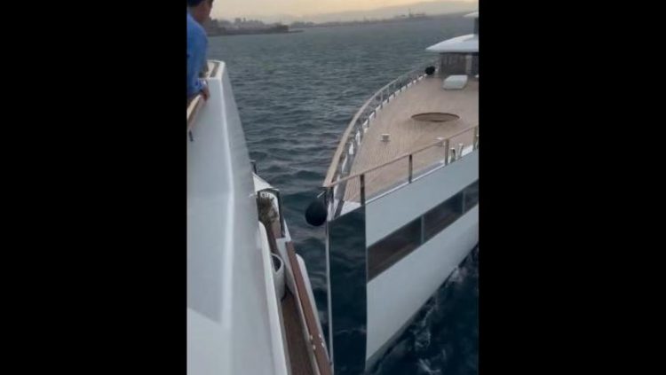 Jahti i gruas së Steve Jobs përplaset me jahtin e miliarderit meksikan në Napoli