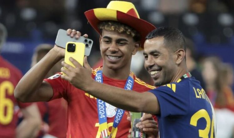 Babai i Lamine Yamal sulmohet me thikë, 36-vjeçari merr plagë të rënda