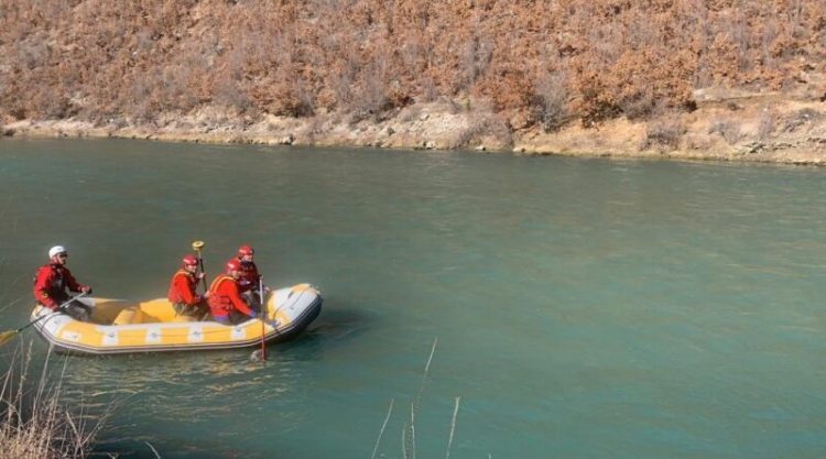 Dibër/ Hyri për t’u larë në ujë-mbledhësin e centralit, mbytet 16-vjeçari