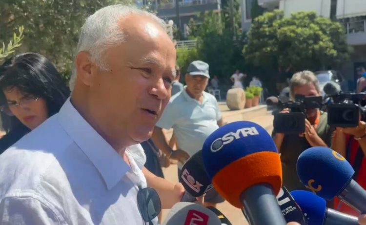 Himariotët votojnë për kryetarin e bashkisë, Gjikuria i bindur: Unë do të jem kryetari i ardhshëm i Bashkisë Himarë