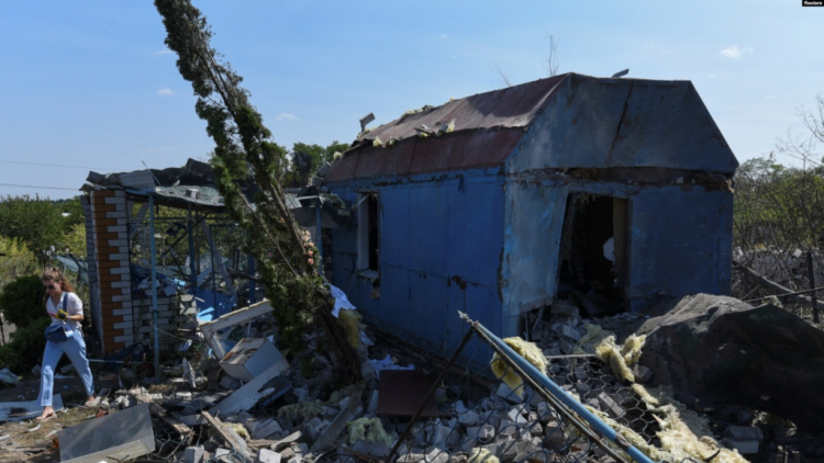 Rusia sulmon sërish Ukrainën me raketa dhe dronë 