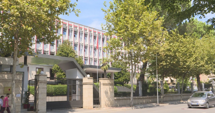 Ndryshon ligji, ambasadorët me mandate 4-vjeçar