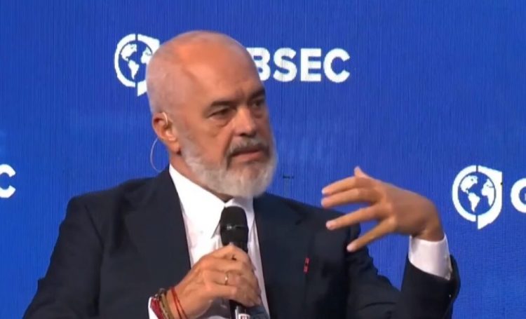“Falenderoj Putinin”, Rama thumbon Europën: Falë tij, BE-ja kuptoi që duhet të mbante pranë Ballkanin 